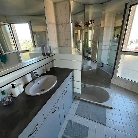 Spacious With Balconies Downtown Lejlighed Clermont-Ferrand